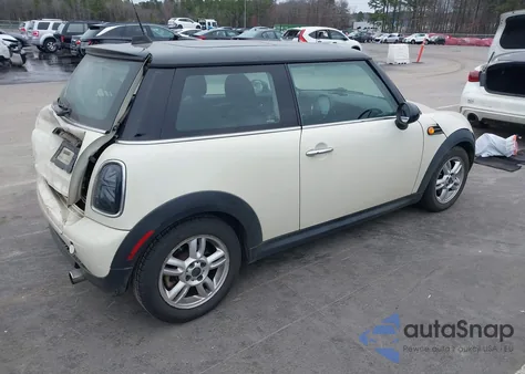 2012 Mini Cooper z USA, uszkodzony, nr VIN WMWSU3C50CT254684
